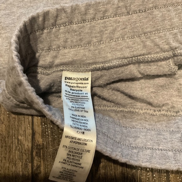NWOT, Patagonia Organic Cotton Jogger/Pants, Size Small, Gray - Picture 4 of 6